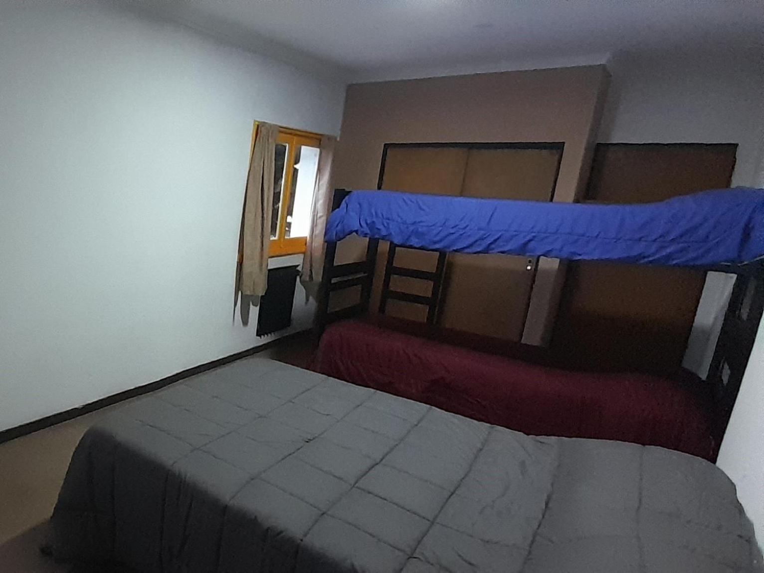 Hostel Arrayan San Carlos de Bariloche Ruang foto