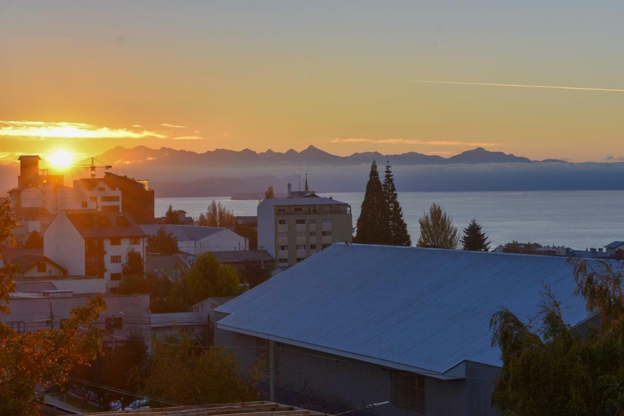 Hostel Arrayan San Carlos de Bariloche Bagian luar foto