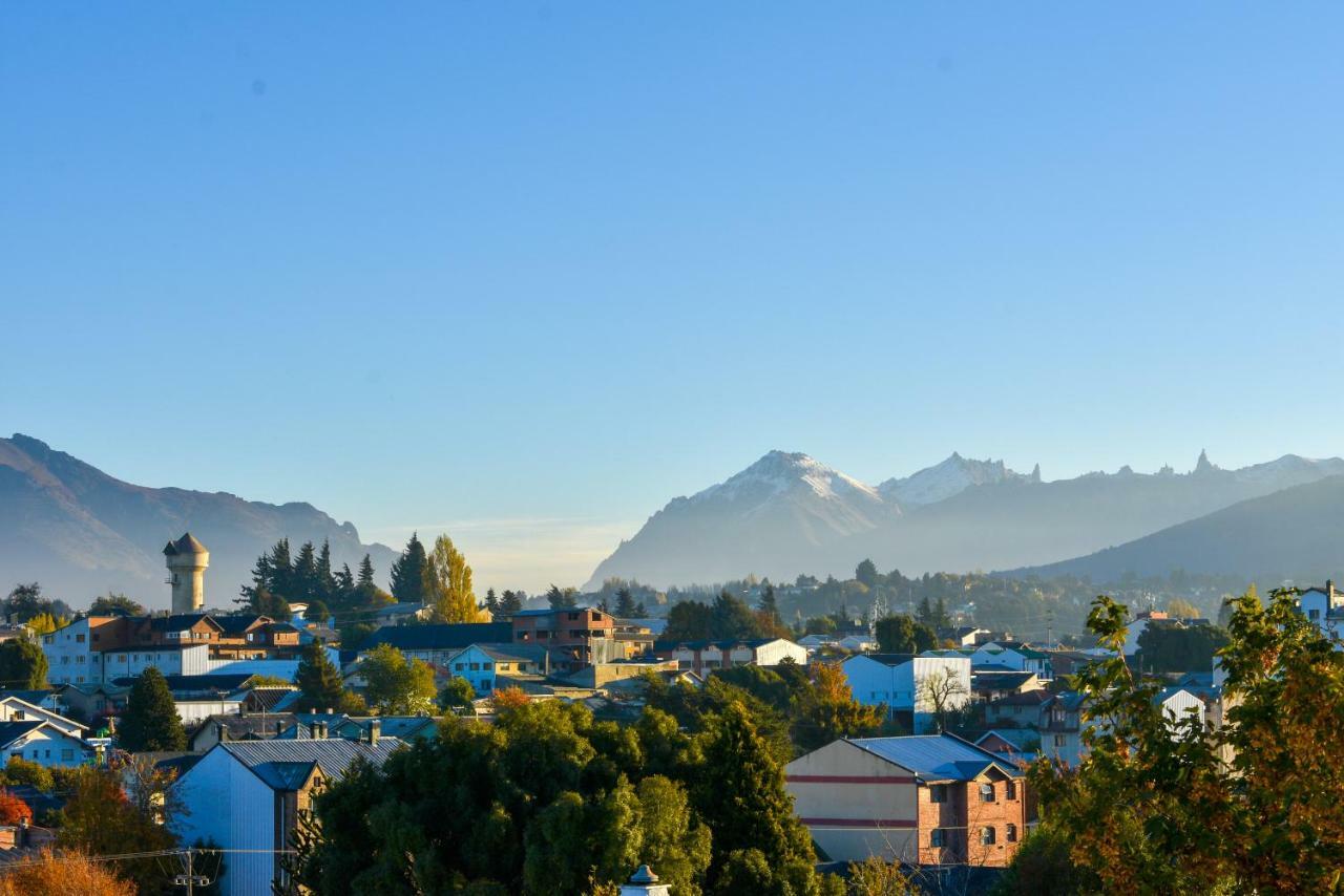 Hostel Arrayan San Carlos de Bariloche Bagian luar foto