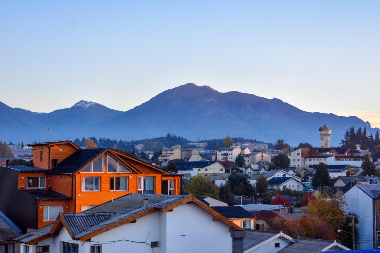 Hostel Arrayan San Carlos de Bariloche Bagian luar foto